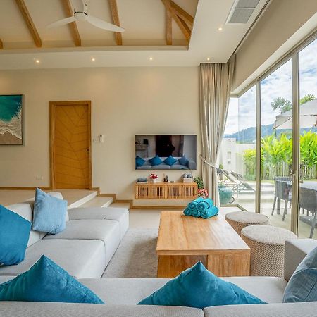 Casa Azure 19 - Brand New Villa With Private Pool And Gym With 24-7 Security - Just 15 Min To Bangtao Beach & Boat Avenue Phuket Buitenkant foto